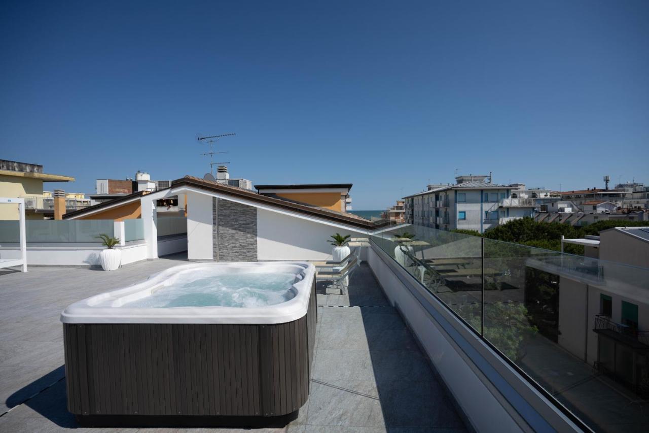 Hotel Eraclea Lido di Jesolo Exterior foto