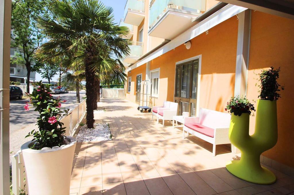 Hotel Eraclea Lido di Jesolo Exterior foto